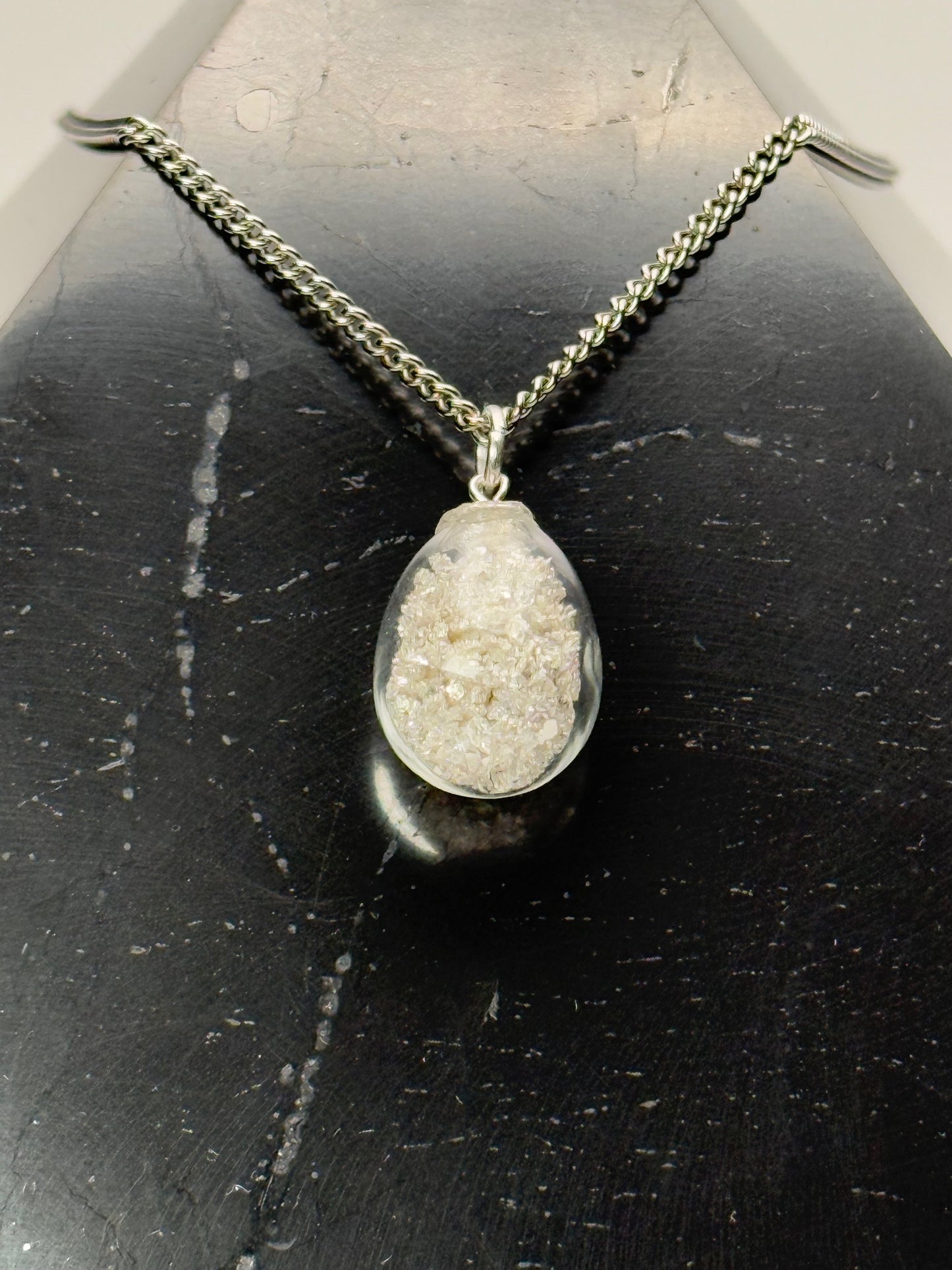 TALISMAN TEARDROP PENDANT FILLED WITH 6(g) of PURE .999 SILVER CRYSTAL